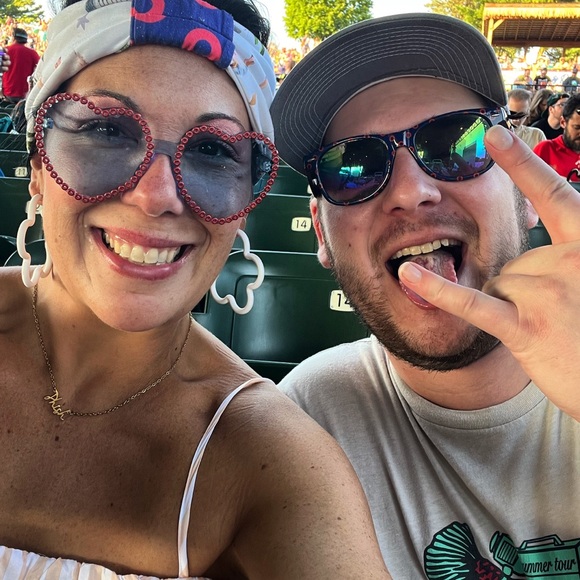 Meet your Posher, Stephanie - Picture 15 of 16